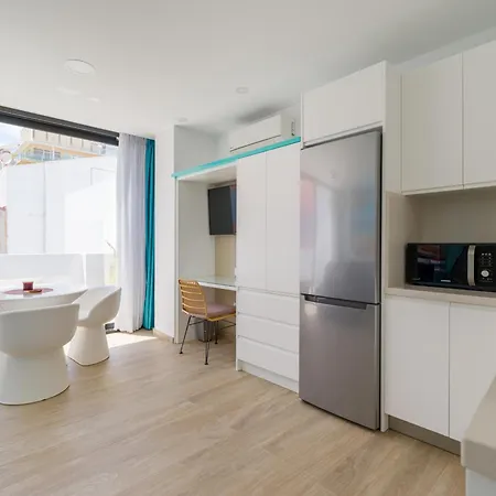 Petit Penthouse Canteras *